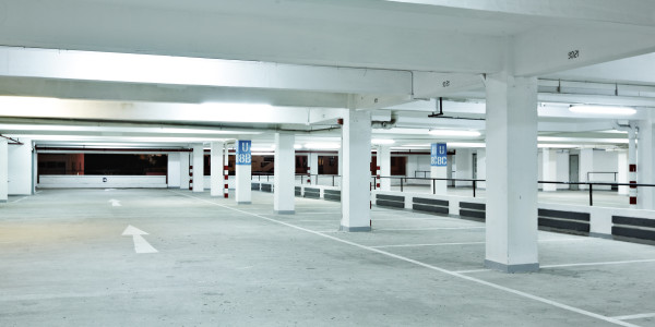 Intermediación Financiera Hipotecaria para Activos / Bienes Inmuebles Castelló · Parkings